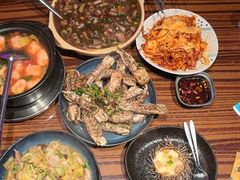 -蚝堡海鲜·威海菜·海肠捞饭·烧烤·亚洲吃蚝公司(幸福门店)