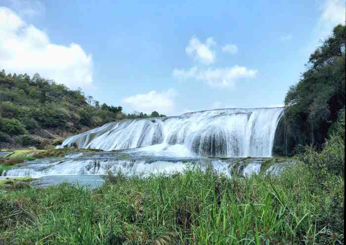 螺丝滩瀑布-"螺丝滩瀑布是黄果树瀑布风景区里面的一段,.
