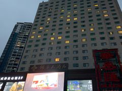 -广西锦华大酒店(南宁朝阳广场地铁站区政府店)