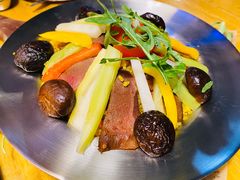 -囧吉香生蚝牛排馆(湖北路店)