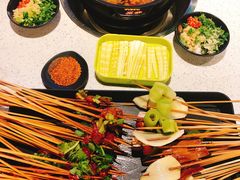 芹菜牛肉-钢管厂五区小郡肝串串香(南山店)
