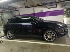 -万象城-停车场