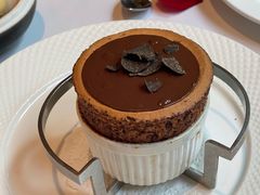 黑松露榛子舒芙蕾-福楼法餐厅FLO