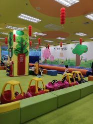 -莫莉幻想儿童乐园(三河燕郊永旺店)