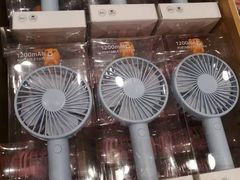 -名创优品(天津市河东万达广场店)