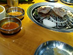-老炉家木炭烤肉(长江国际店)