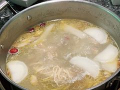 -一席地·本地鸡窝·杭帮鸡火锅(萧山银隆百货店)