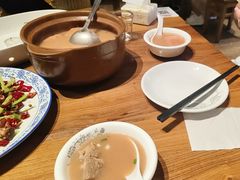 -汉小城·老铫子藕汤·乡野湖北菜(江汉路吉庆街店)