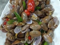 -四川小胡子海鲜(丁村万人海鲜广场店)