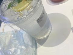 -TRIPS BURGER(大钟寺店)