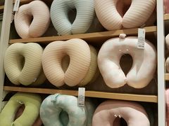 -名创优品(海珠乐峰广场店)