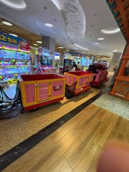 -卡通尼乐园(新达汇三林店)