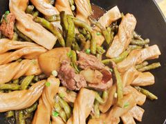-靠山屯东北农家菜(八龙桥雅苑店)