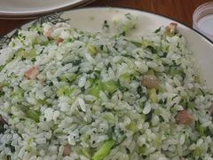 -胡子饮食店