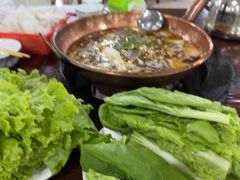 -朝伟清真铜瓢牛肉馆(三十年老·店)