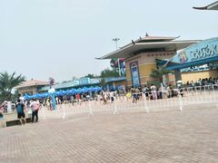 -欢乐水魔方水世界
