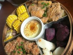 -黄桷树曹家私房菜(江与城店)