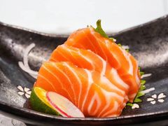 -半岛翡丽海鲜自助餐厅(观风亭店)