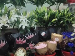 -亭亭鲜花店(中山北路店)