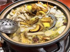-菌之家·专业纯野生菌火锅·特色炒菌