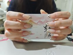 -瞧·享轻奢美甲美睫