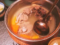 滩羊手抓肉-丝路金桃·新疆菜(徐汇店)