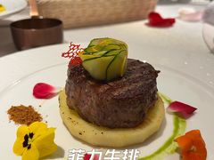 -晶雅花园西餐厅(南京首店)