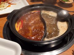-牛小嫩串串火锅(老国贸总店)