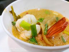 -两兄弟Song Pee Nong(2号店)