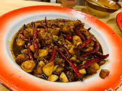 -思博半步颠小酒馆(梦时代店)