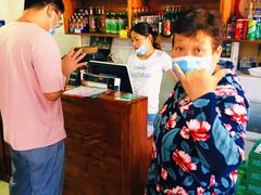 -宝瑞门钉肉饼店