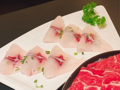 -鲜入唯煮·港式海鲜牛肉火锅(金宝街店)