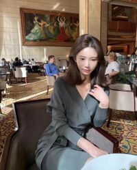 -Rise Hair上升造型