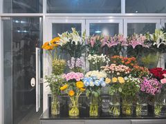-FEI FEI FLOWER鲜花店·气球派对·宝宝宴布置(虹口德必运动Loft店)