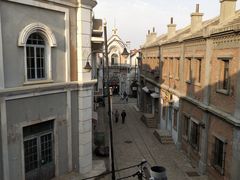 -清风小镇闯关东影视基地