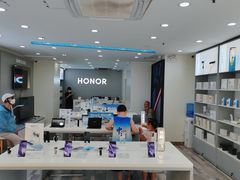 -荣耀授权专卖店(黄浦浙江中路店)