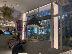 -春树下·树屋花房西餐厅(罍街AS1980店)