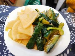 -八两八金·莱芜特色炒鸡(市南漳浦路店)
