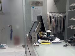 -福奈特洗衣洗鞋(广泉路店)