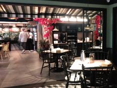 大堂-前海沿·青岛菜(李沧万达店)