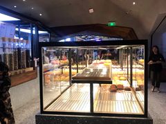 面包甜点陈列柜-LELECHA乐乐茶(上海五角场万达广场店)