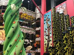 -蒙特利亲子乐园