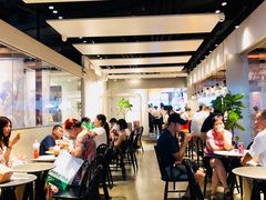 大堂-喜茶(上海正大广场店)