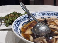 -梅龙镇酒家(南京西路总店)