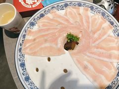 -生活如沸·顺德水牛奶火锅(大学路店)