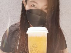 -喜茶(北京华贸购物中心店)