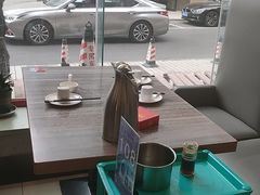 -今鲜源酒店·海鲜锅贴青岛菜(新湛路店)