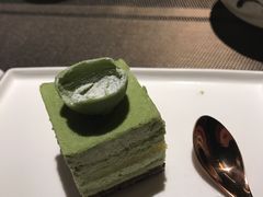 -余欢领鲜火锅(新街口店)