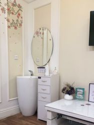 -万州华美紫馨整形美容医院