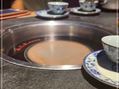 -大匠工房古船木艺术餐厅·猪肚鸡专门店(长白仙岛店)
